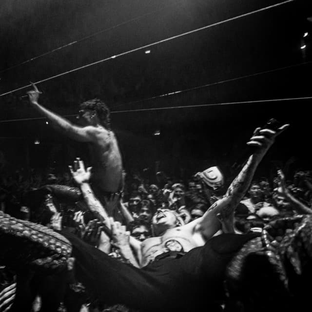 Beto's Horns by Fred again..